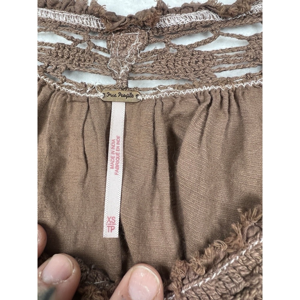 Free People Women's Embroidered Puff Sleeve Brown Crop Top Size XS - Picture 4 of 12